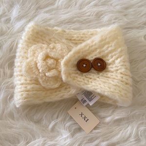 NWT Ivory Knit Winter HeadBand / Ear Warmer